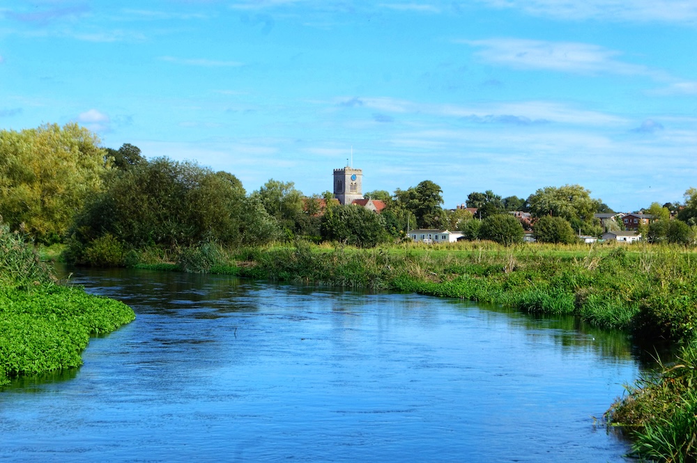 River,Avon,At,Ringwood,In,Early,September